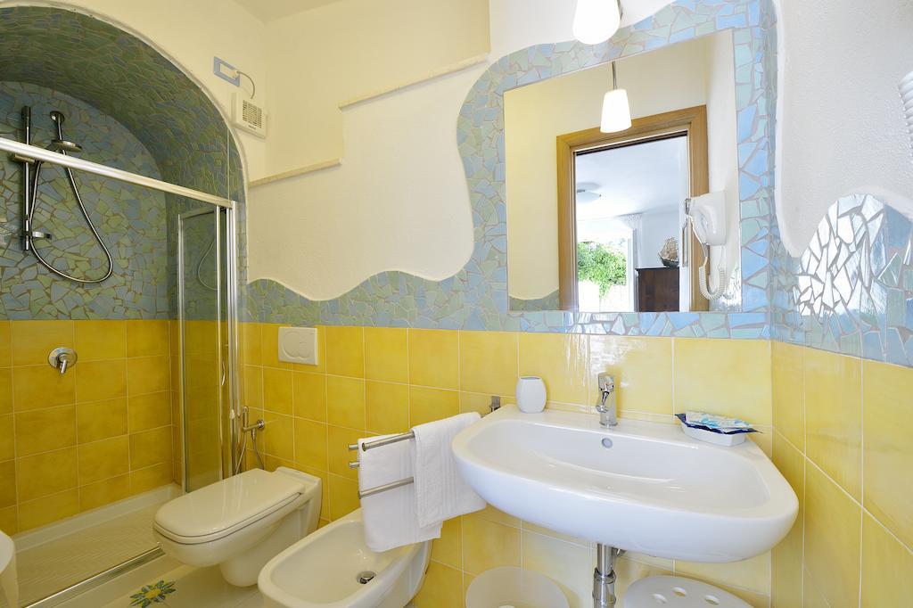 Bed and Breakfast Bnb Le Isole Forio di Ischia Pokoj fotografie